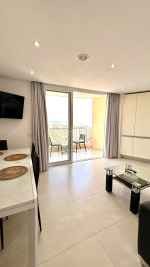 ✨ Fully Reformed 2-Bedroom Apartment with Stunning Ocean Views – Prime Location in South Tenerife