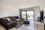 Elegante Villa con Piscina Privada y Vistas al Océano – Roque del Conde